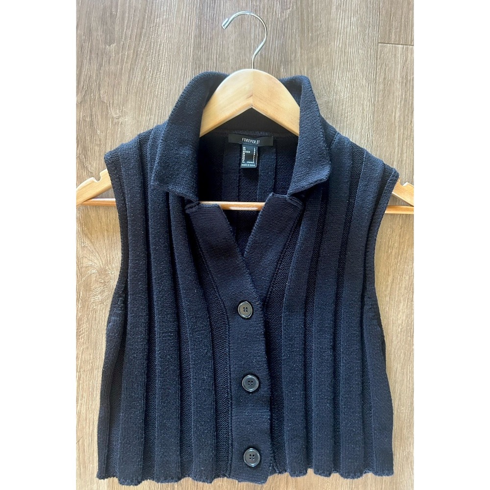 Retro FOREVER 21 Sweater Vest XS Black Button Front Collared Ribbed Knit EC